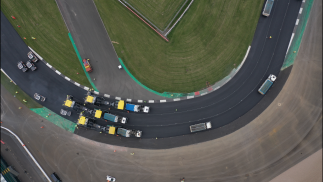 Le resurfaçage de la piste du circuit principal